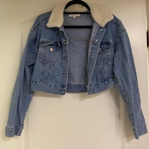 Pacsun, Size: XS, Cropped Jean Jacket with Sherpa Lined Collar